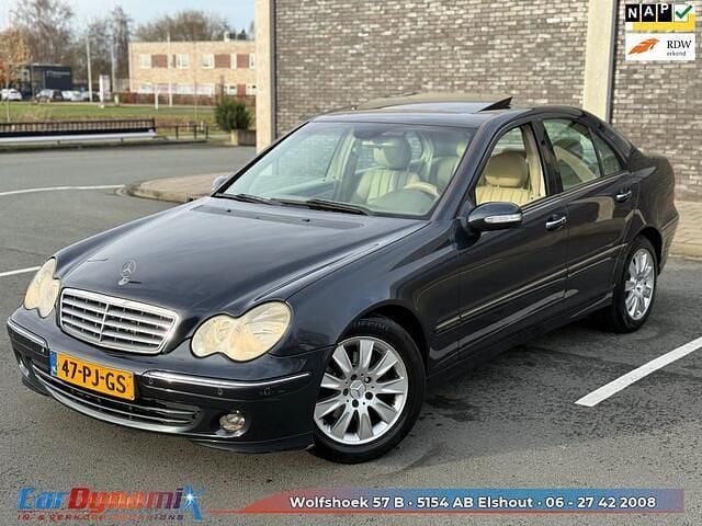 Zwart Gebruikt 2004 Mercedes C180 Elegance Sedan | € 3.699 (Eerlijke prijs) - Afbeelding 1/4