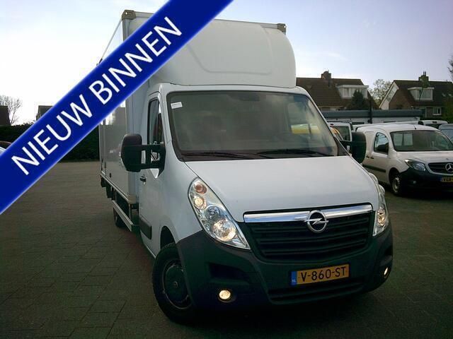 Wit Gebruikt 2018 Opel Movano Van | € 22.950 - Afbeelding 1/4