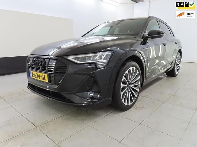 Zwart Occasion 2020 Audi e-tron S-Line SUV | € 26.700 (Goede deal) - Afbeelding 1/4