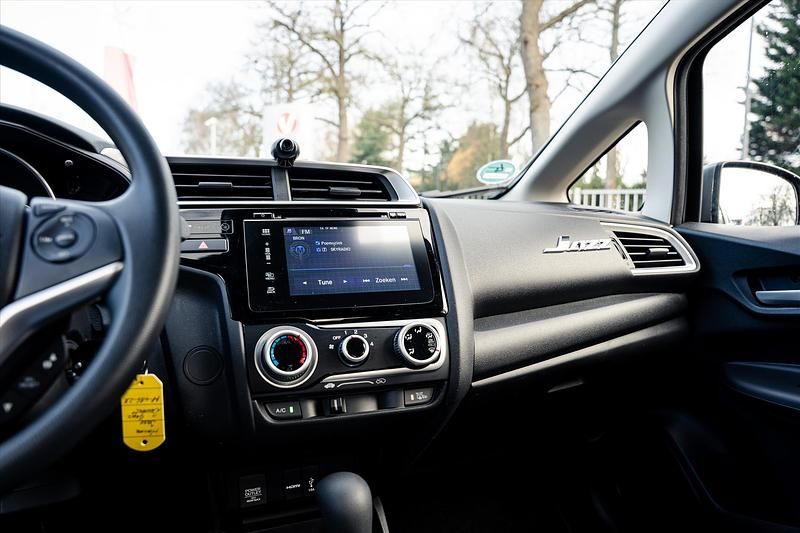 Occasion Honda Jazz Comfort 102 PK (75 kW) 2020 Grijs Hatchback