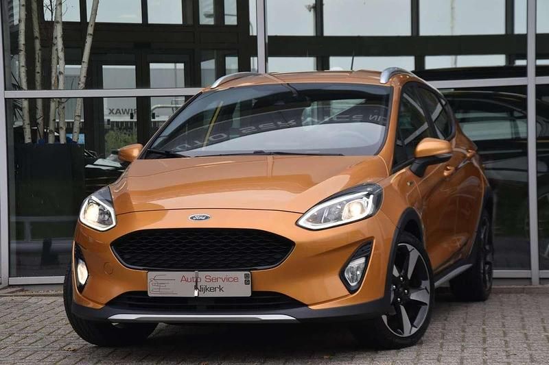 Occasion Ford Fiesta Active 101 PK (74 kW) 2018 Geel Hatchback