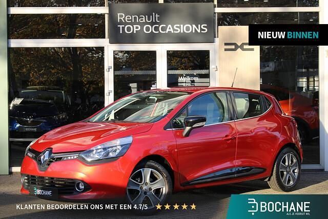 Red flame (tennp) Gebruikt 2015 Renault Clio IV Dynamique Hatchback | € 8.650 (Eerlijke prijs) - Afbeelding 1/4