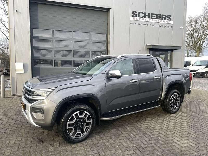 Grijs Occasion 2024 VW Amarok Aventura Pickup | € 63.806 (Eerlijke prijs) - Afbeelding 1/4