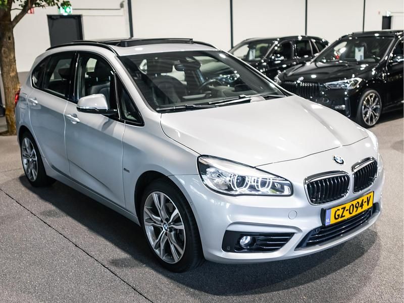 Occasion BMW 218 Sport Line 136 PK (100 kW) 2015 Grijs Stationwagen