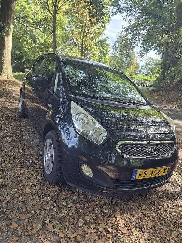 Occasion Kia Venga 90 PK (66 kW) 2011 Zwart Hatchback