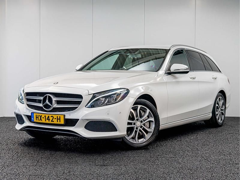 Wit Gebruikt 2015 Mercedes C350 Edition Stationwagen | € 16.995 (Iets duurder) - Afbeelding 1/4