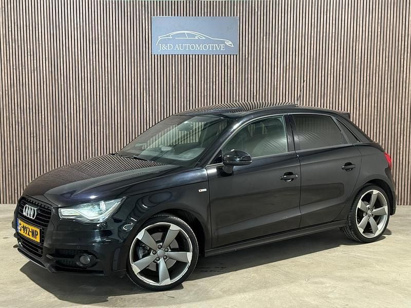 Zwart Gebruikt 2013 Audi A1 Proline Hatchback | € 15.000 (Duur) - Afbeelding 1/4
