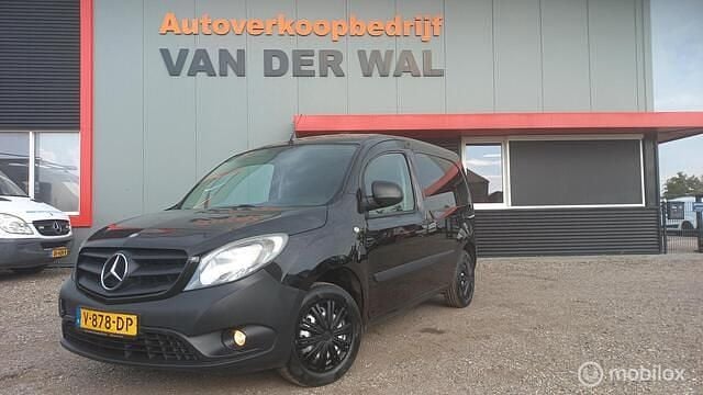 Zwart Gebruikt 2013 Mercedes Citan 109 Van | € 4.999 (Eerlijke prijs) - Afbeelding 1/4