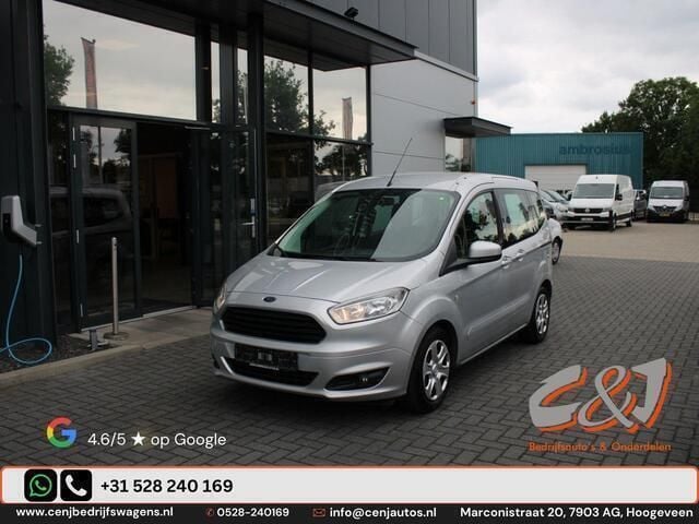 Zilver Gebruikt 2015 Ford Tourneo Courier Titanium MPV | € 5.950 (Super prijs) - Afbeelding 1/3