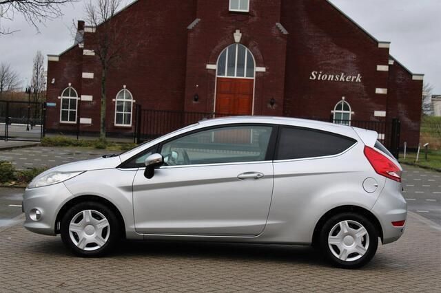 Occasion Ford Fiesta Titanium 82 PK (60 kW) 2009 Grijs Hatchback