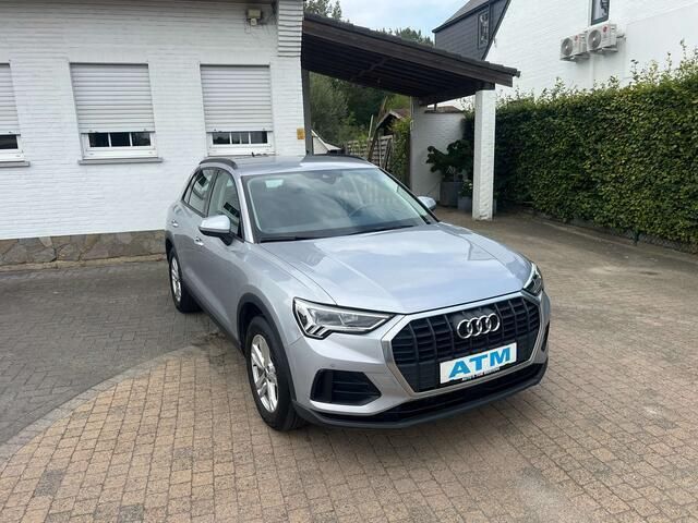 Zilver Gebruikt 2021 Audi Q3 SUV | € 31.750 (Eerlijke prijs) - Afbeelding 1/4