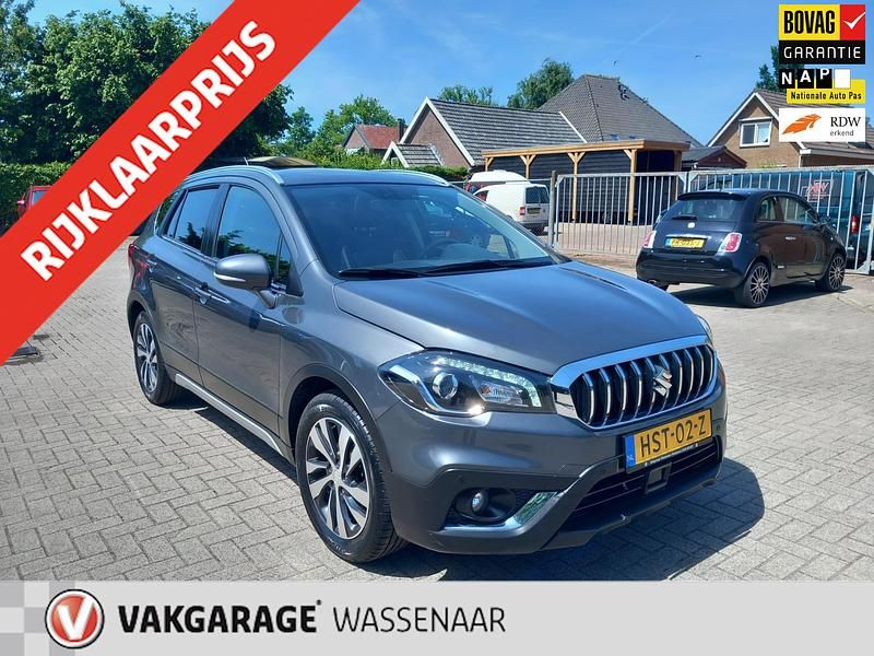 Grijs Gebruikt 2019 Suzuki SX4 S-Cross SUV | € 18.950 (Eerlijke prijs) - Afbeelding 1/4