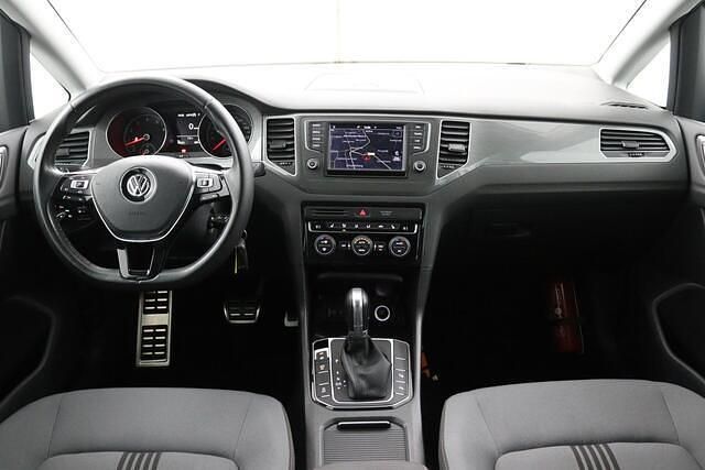 Occasion VW Golf Sportsvan Highline 110 PK (80 kW) 2016 Grijs (metallic) MPV