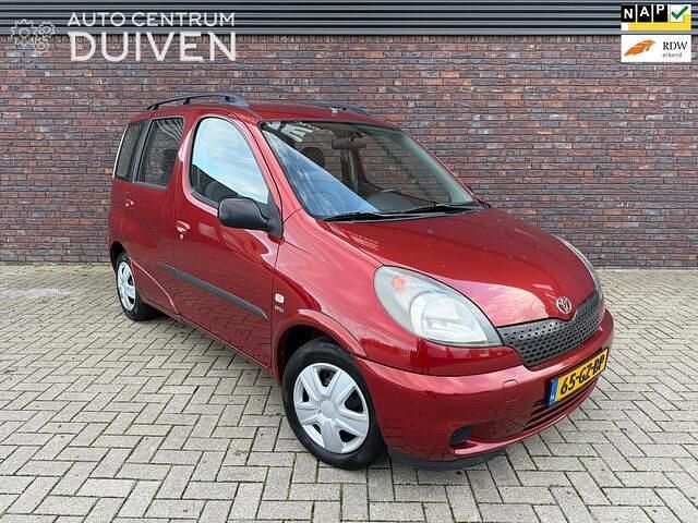 Rood Gebruikt 2001 Toyota Yaris Verso MPV | € 1.950 (Eerlijke prijs) - Afbeelding 1/4