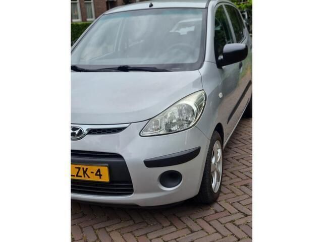 Grijs Gebruikt 2010 Hyundai i10 Active Hatchback | € 2.199 (Goede deal) - Afbeelding 1/4