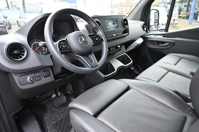 Occasion Mercedes Sprinter 192 PK (141 kW) 2023 Grijs Van
