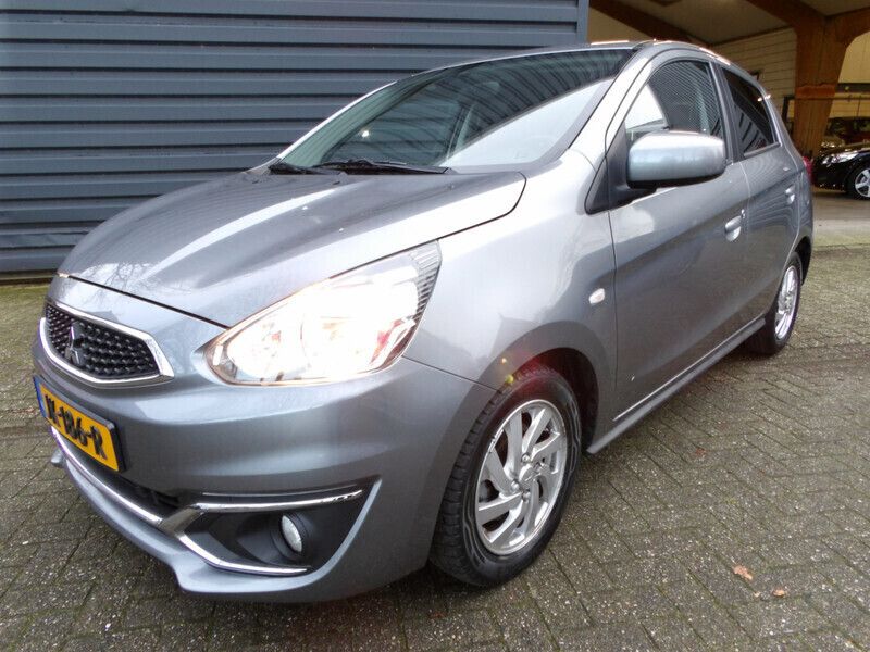 Grijs Gebruikt 2016 Mitsubishi Space Star Intense Hatchback | € 6.750 (Duur) - Afbeelding 1/4