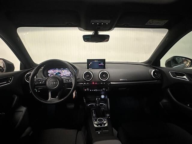 Occasion Audi A3 Sportback Design 150 PK (110 kW) 2017 Grijs Hatchback