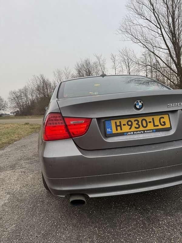 Occasion BMW 320 170 PK (125 kW) 2010 Grijs Sedan