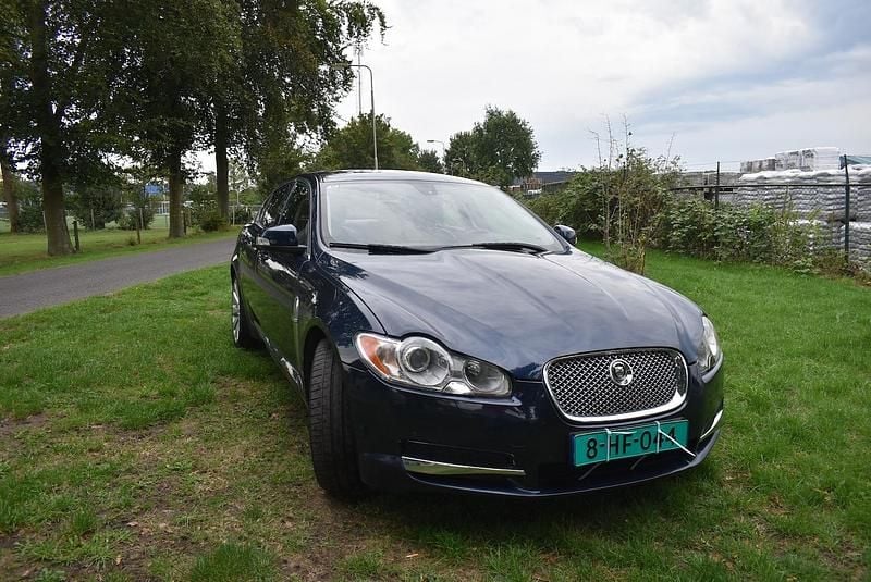 Blauw (metallic) Gebruikt 2008 Jaguar XF Premium Luxury Sedan | € 4.750 (Goede deal) - Afbeelding 1/4