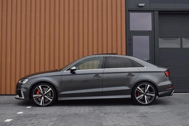 Occasion Audi RS3 Design 400 PK (294 kW) 2019 Grijs Sedan