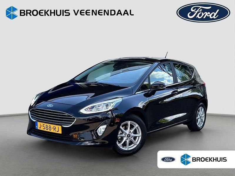 Zwart Gebruikt 2020 Ford Fiesta Titanium Hatchback | € 15.400 (Eerlijke prijs) - Afbeelding 1/4