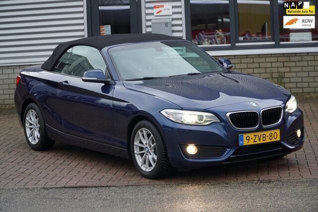 Blauw Gebruikt 2015 BMW 220 Comfort Edition Cabriolet | € 19.850 (Iets duurder) - Afbeelding 1/4