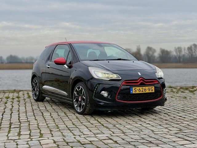 Occasion Citroën DS3 Sport Chic 155 PK (114 kW) 2014 Zwart Hatchback
