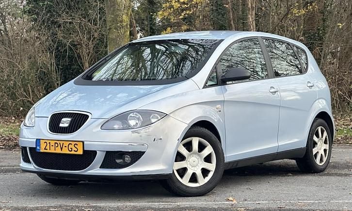 Blauw Gebruikt 2005 Seat Altea Stylance MPV | € 1.299 - Afbeelding 1/4