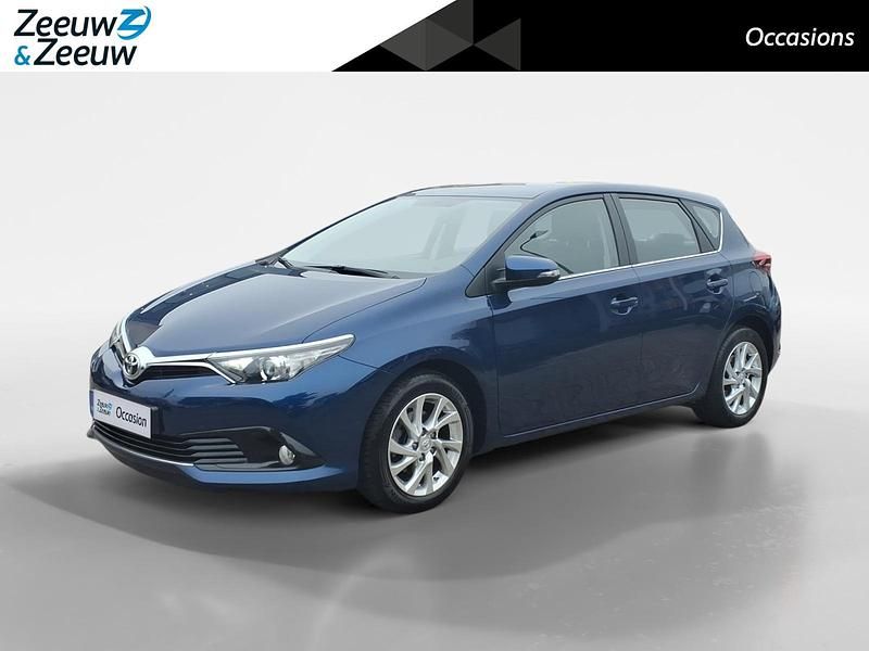 (8t5) Occasion 2016 Toyota Auris Limited Hatchback | € 12.925 (Eerlijke prijs) - Afbeelding 1/4