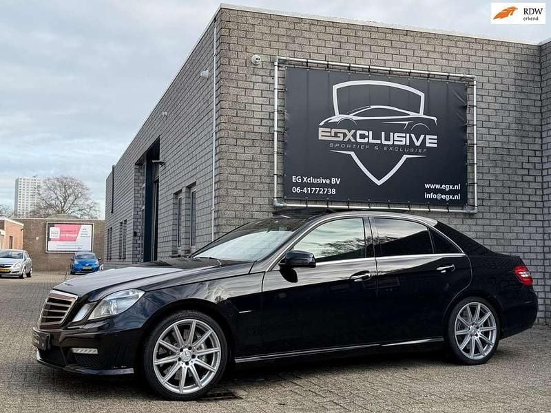 Zwart Occasion 2012 Mercedes E63 AMG AMG Sedan | € 29.950 - Afbeelding 1/4