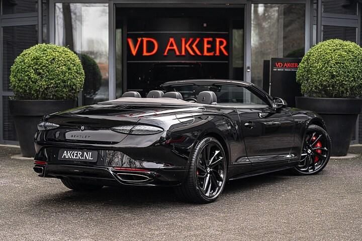 Occasion Bentley Continental 782 PK (575 kW) 2025 Zwart Cabriolet