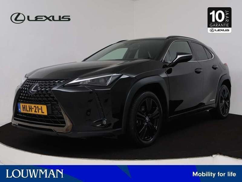Zwart Gebruikt 2021 Lexus UX 250h SUV | € 31.445 (Eerlijke prijs) - Afbeelding 1/4