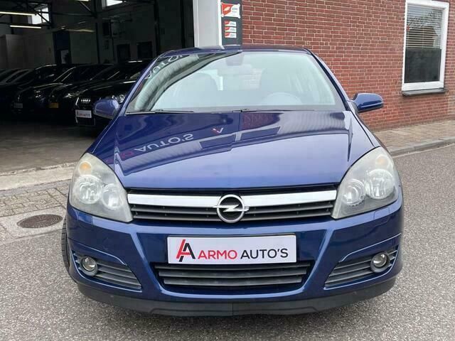 Occasion Opel Astra Cosmo 105 PK (77 kW) 2004 Blauw Hatchback