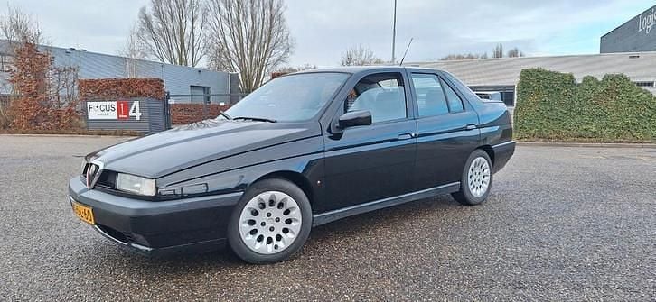 Occasion 1995 Alfa Romeo 155 Sedan | € 2.750 - Afbeelding 1/4