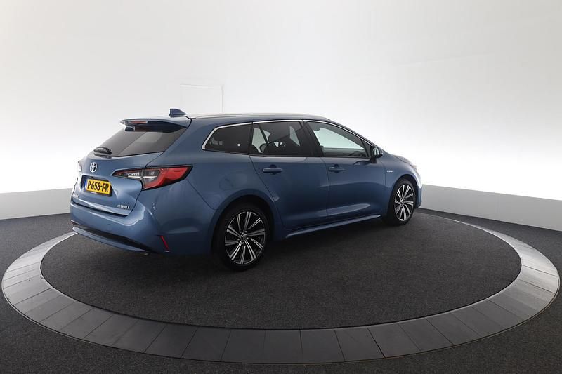Occasion Toyota Corolla 72 PK (52 kW) 2022 Blauw Stationwagen