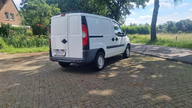 Occasion Fiat Doblò 103 PK (75 kW) 2008 Wit MPV