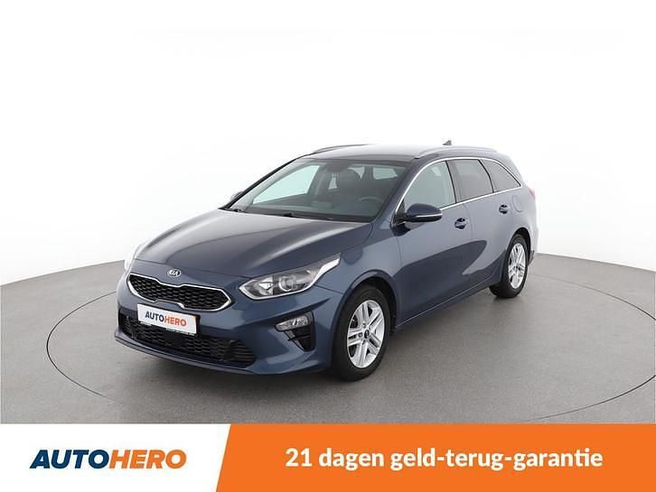 Blauw (metallic) Gebruikt 2019 Kia Ceed Sportswagon Stationwagen | € 17.249 (Eerlijke prijs) - Afbeelding 1/4