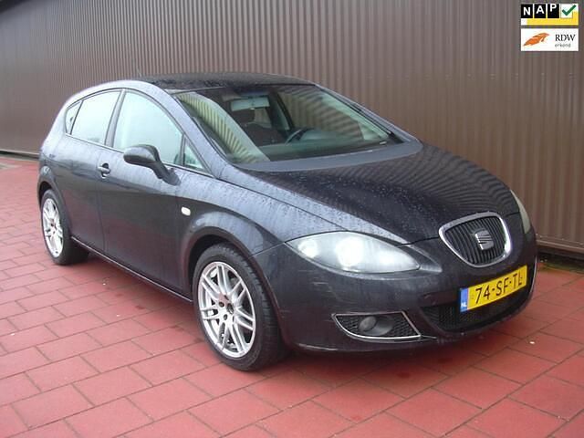 Occasion Seat Leon Stylance 102 PK (75 kW) 2006 Zwart Hatchback