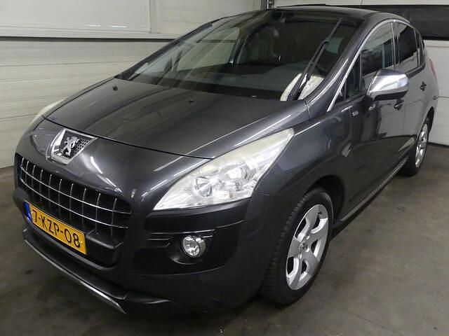 Grijs Occasion 2013 Peugeot 3008 Style Stationwagen | € 4.945 (Eerlijke prijs) - Afbeelding 1/4