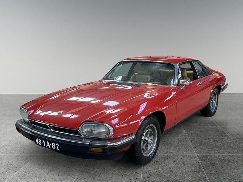 Rood Gebruikt 1976 Jaguar XJS Coupé | € 17.600 - Afbeelding 1/4