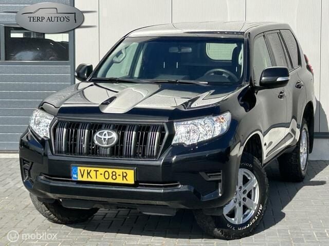 Zwart Gebruikt 2021 Toyota Land Cruiser Comfort SUV | € 29.950 - Afbeelding 1/4