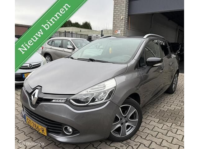 Grijs Occasion 2015 Renault Clio GrandTour Night&Day Stationwagen | € 3.750 (Goede deal) - Afbeelding 1/4
