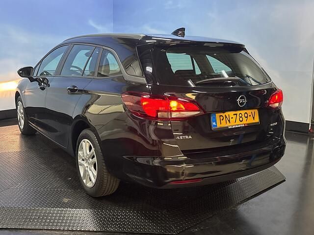 Occasion Opel Astra Edition 105 PK (77 kW) 2017 Zwart Stationwagen