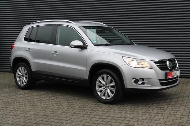 Grijs Gebruikt 2008 VW Tiguan Sport SUV | € 5.950 (Goede deal) - Afbeelding 1/4