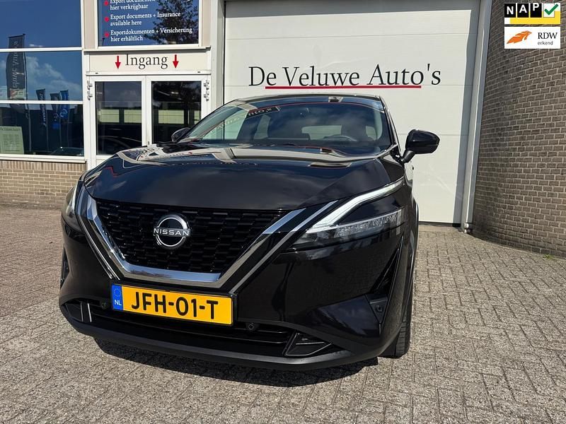 Zwart Gebruikt 2022 Nissan Qashqai N-Connecta SUV | € 22.900 (Eerlijke prijs) - Afbeelding 1/4