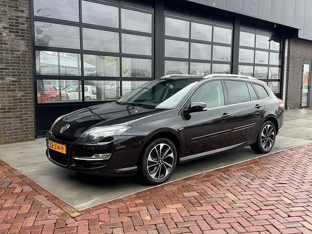 Zwart Gebruikt 2014 Renault Laguna III Bose Edition Stationwagen | € 5.975 (Eerlijke prijs) - Afbeelding 1/4