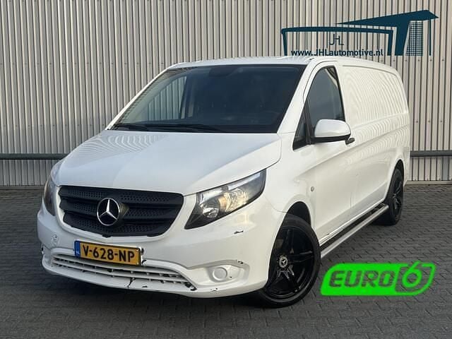 Wit Occasion 2018 Mercedes Vito Van | € 8.750 (Super prijs) - Afbeelding 1/4