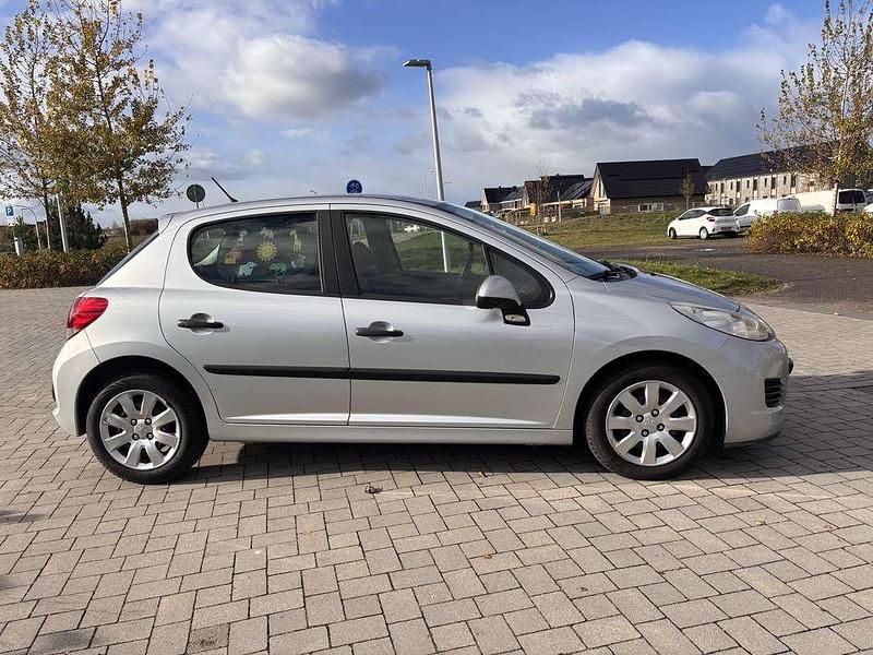 Occasion Peugeot 207 73 PK (53 kW) 2011 Grijs Hatchback