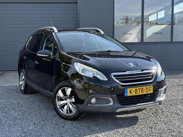 Zwart Gebruikt 2016 Peugeot 2008 Allure SUV | € 7.643 (Super prijs) - Afbeelding 1/4